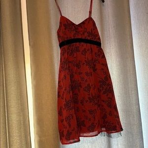 Volcom S Pink and Black flowered velvet dress